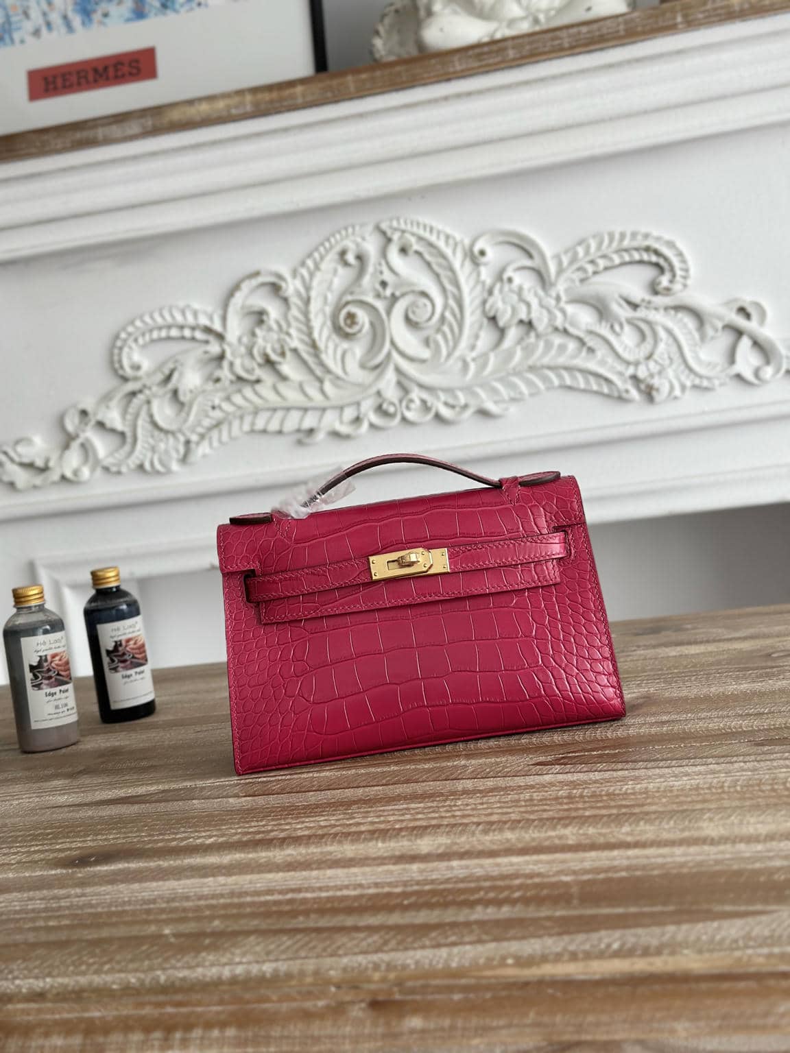 Kelly Crocodile-Embossed Cow Leather-37